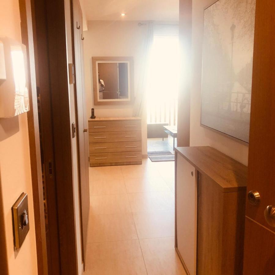 Westone Suite710-Hosted By Sweetstay Гибралтар Екстериор снимка